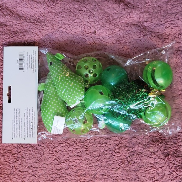 SALE!! Brand New WALMART CAT TOYS VALUE PACK- 12 CT. - Picture 2 of 4